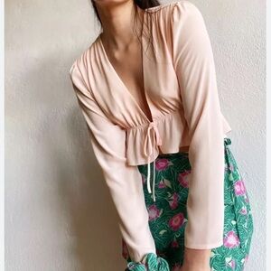 NWT Aritzia Tie Front Blouse